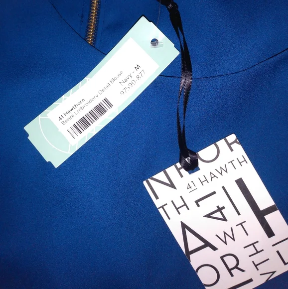 *SOLD on eBay* 41 Hawthorn Loose Slit Back Sleeveless Blouse - Picture 8 of 8